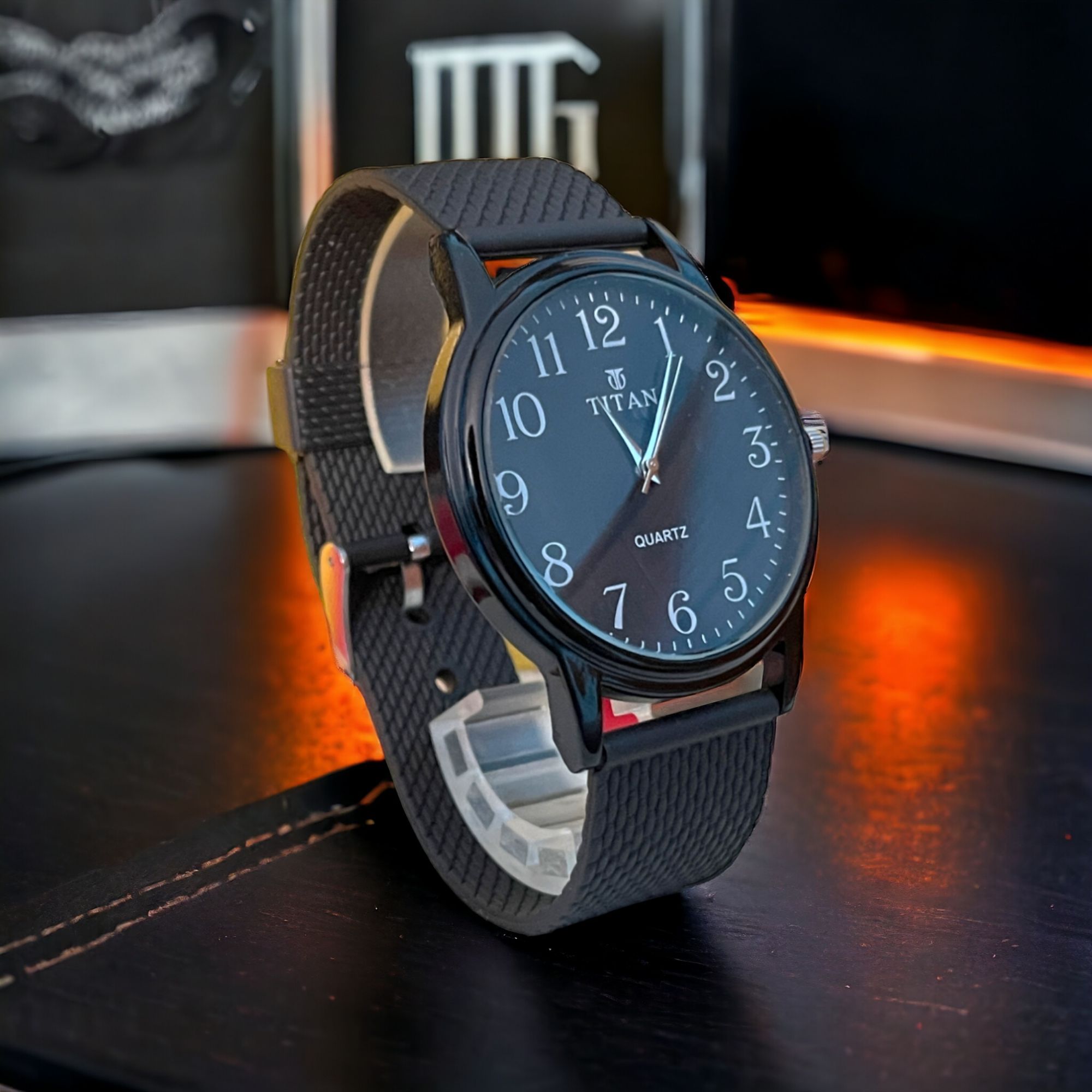 New Fashionable stainless analogue Hand watches for men's - Watch